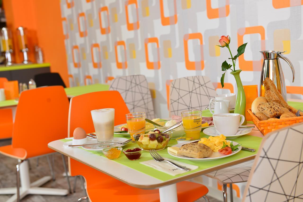Sleepysleepy Hotel Giessen Linden  Екстериор снимка