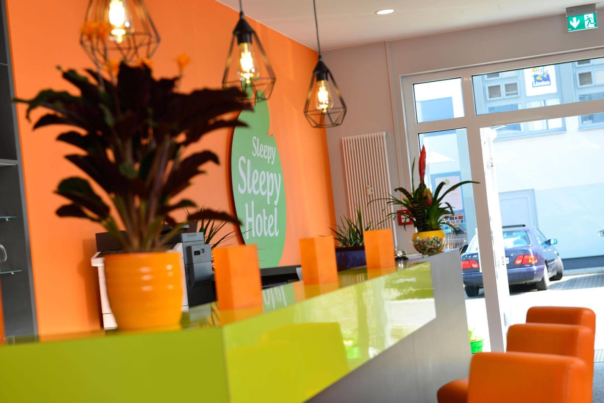 Sleepysleepy Hotel Giessen Linden  Екстериор снимка